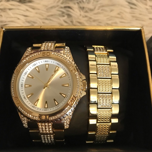 Folio Men’s Crystal Gold-Tone Watch & Bracelet Gift set - Picture 2 of 3